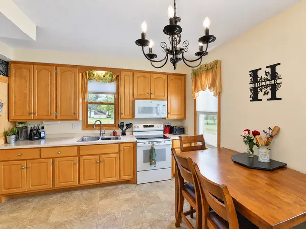 709 Lindbergh DR S, Little Falls, MN 56345