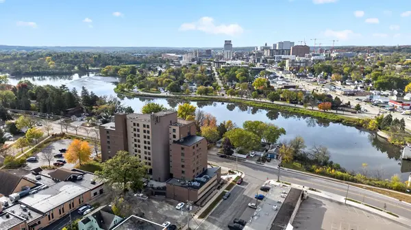 121 14th ST NE #203, Rochester, MN 55906