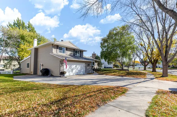 1744 23rd ST S, Fargo, ND 58103