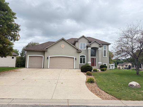 2700 105th AVE NE, Blaine, MN 55449