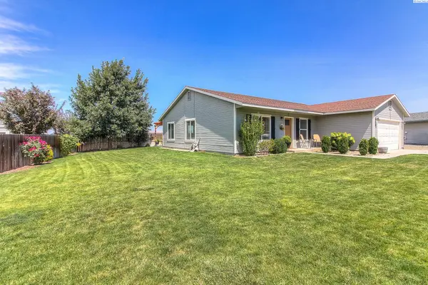 120 SW Malibu Dr., Prosser, WA 99350