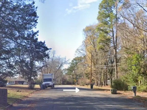 900 Hester Rd, Memphis, TN 38116