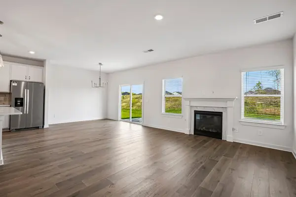 276 Astoria Dr, Hendersonville, TN 37075