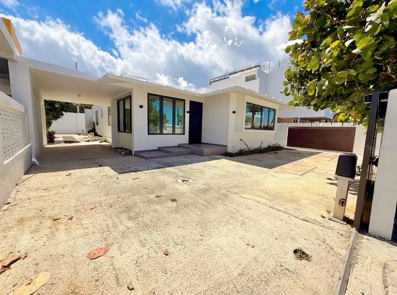 2206 PARK BOULEVARD, San Juan, PR 00913