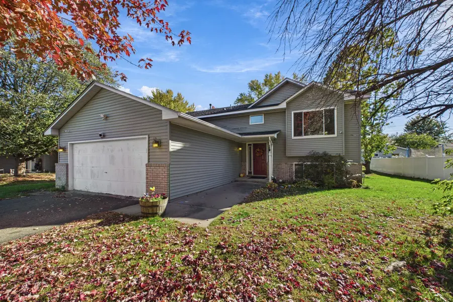 1536 122nd LN NE, Blaine, MN 55449