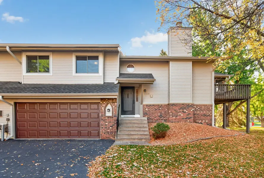 12924 82nd AVE N, Maple Grove, MN 55369