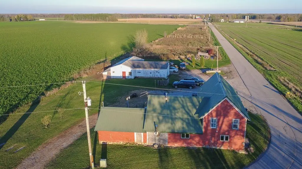 N7366 BEECH RD, Bear Creek, WI 54992-9709