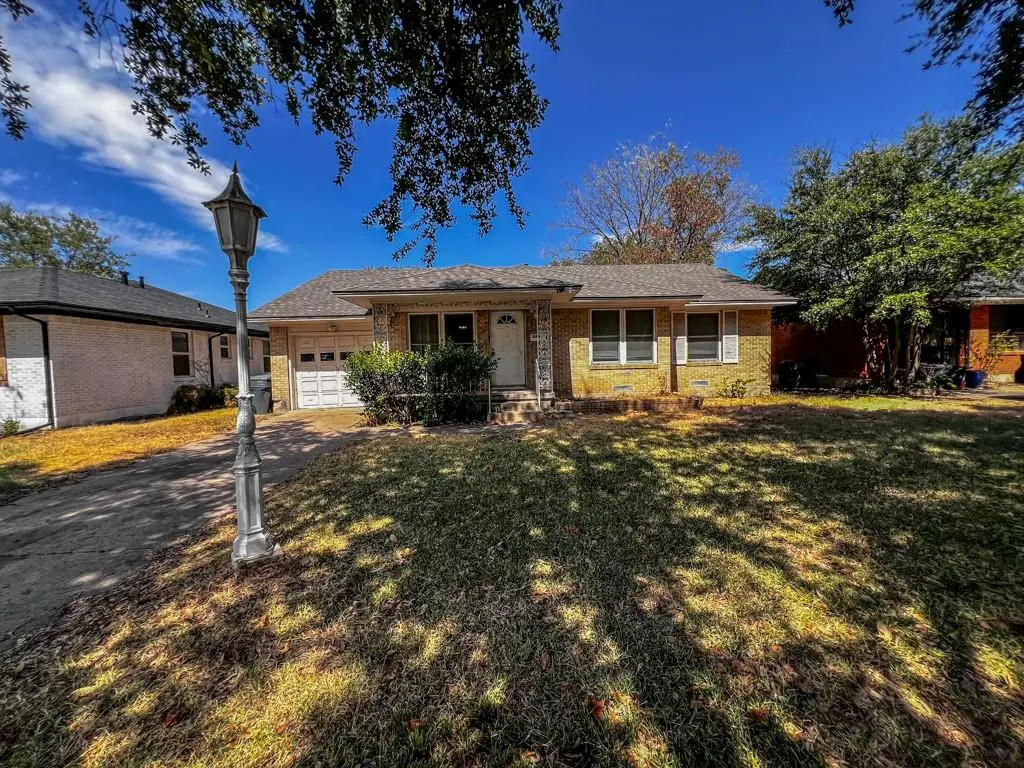 2629 Maverick Avenue, Dallas, TX 75228