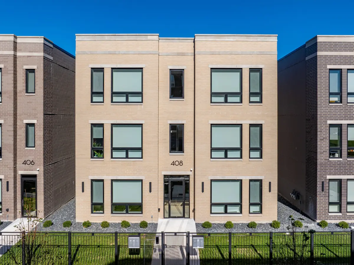 408 E 50th PL #1E, Chicago, IL 60615