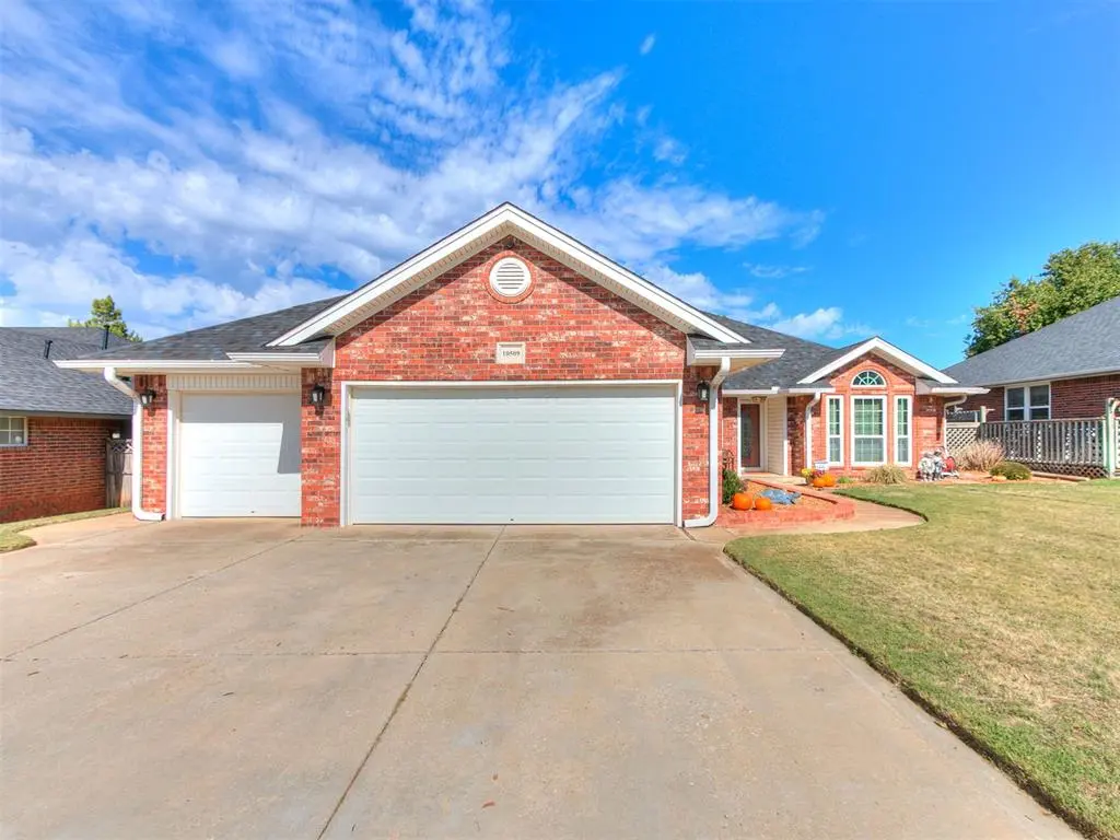 10509 Foxhorn CIR, Midwest City, OK 73130