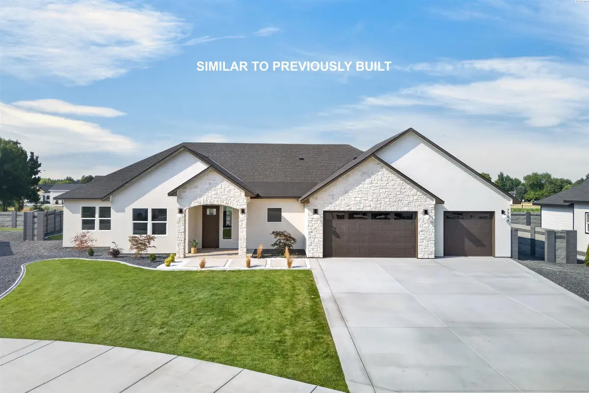 7704 Allison Ct, Pasco, WA 99301