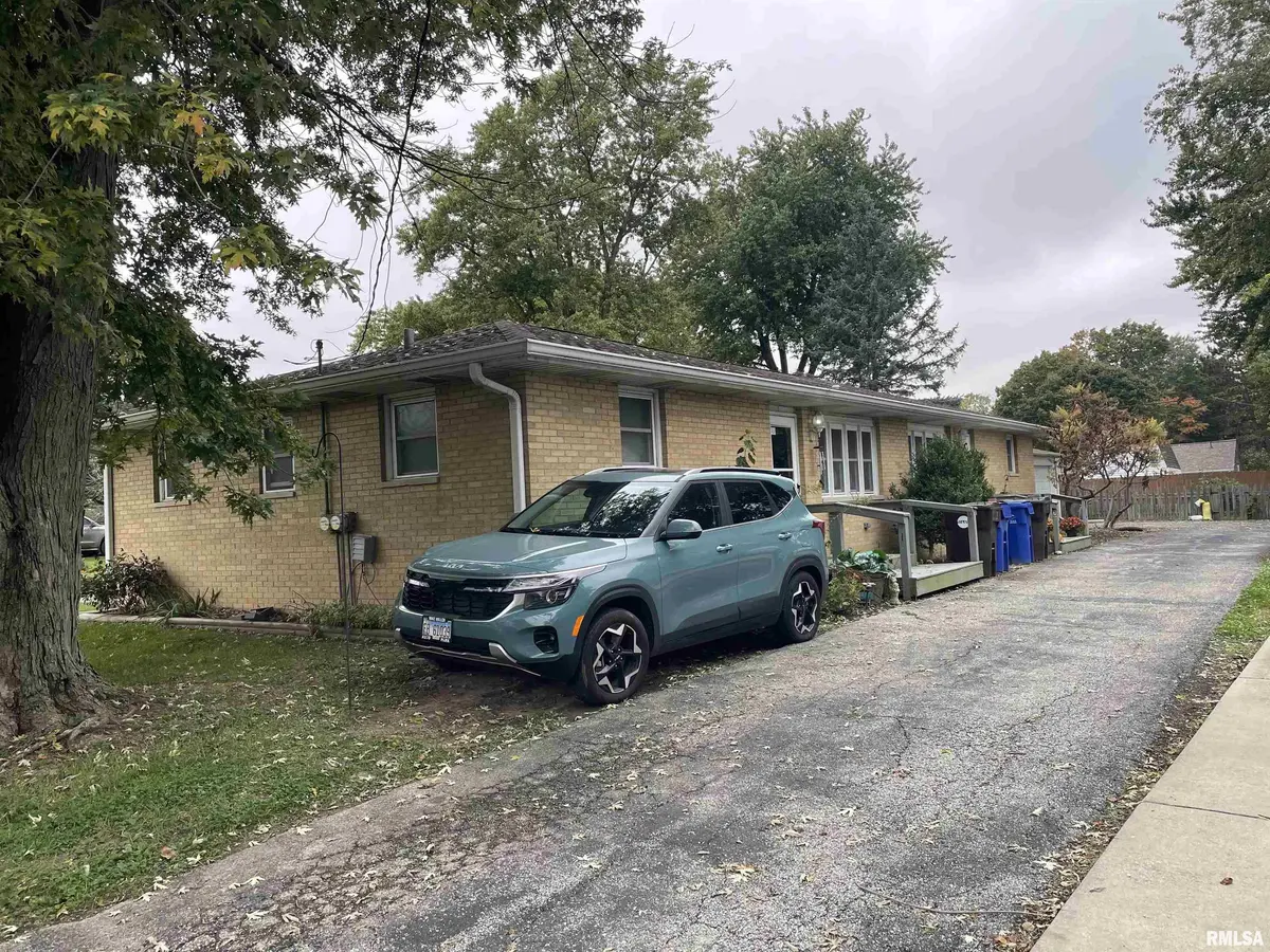 619 N MAIN ST, Hanna City, IL 61536
