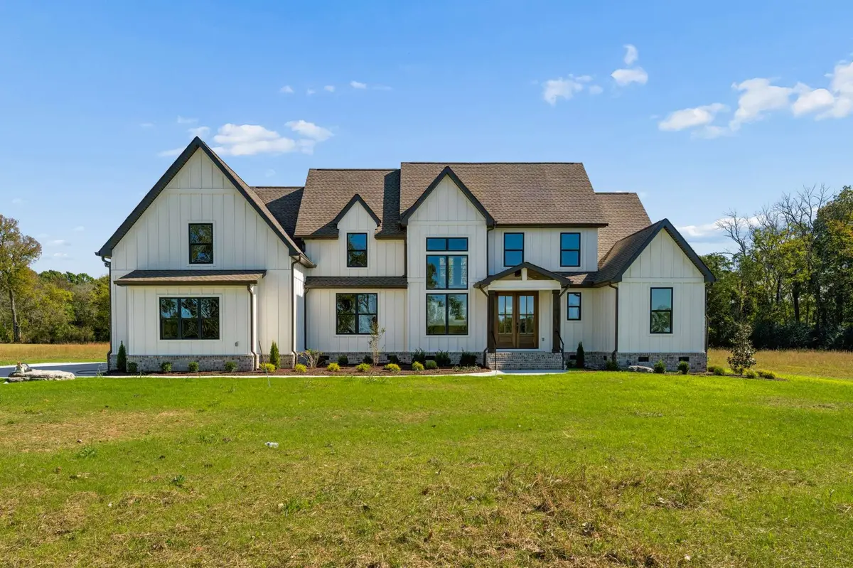 395 Holly Grove Rd, Lascassas, TN 37085