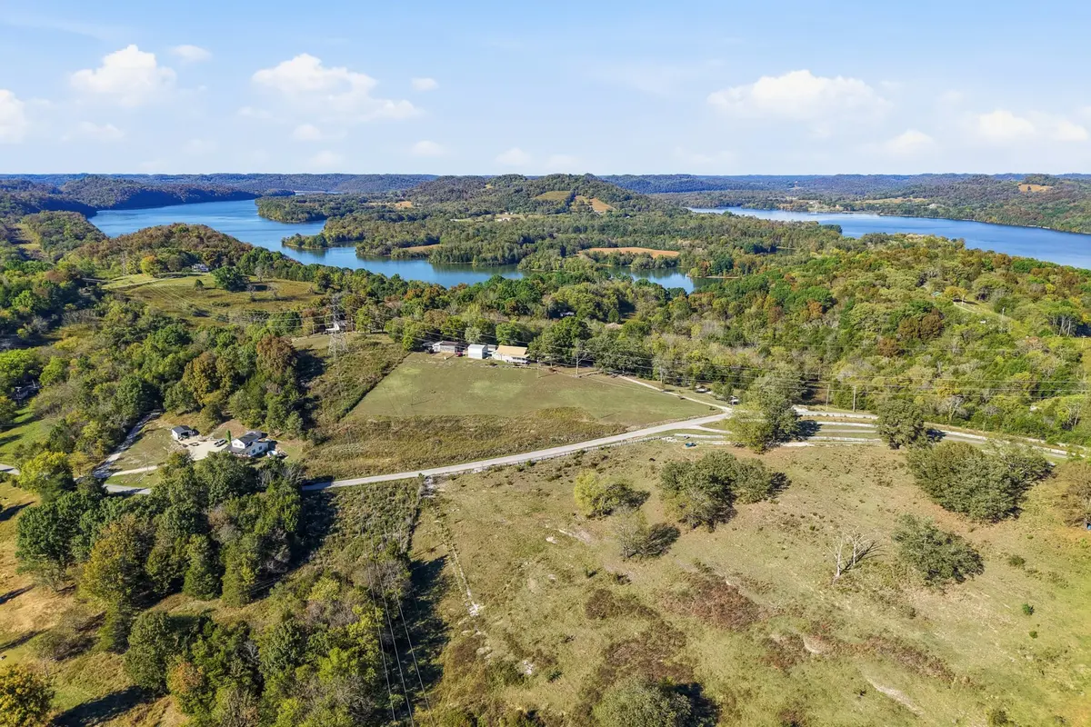 0 Sullivans Bend Rd, Elmwood, TN 38560