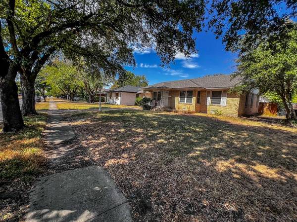 2629 Maverick Avenue, Dallas, TX 75228