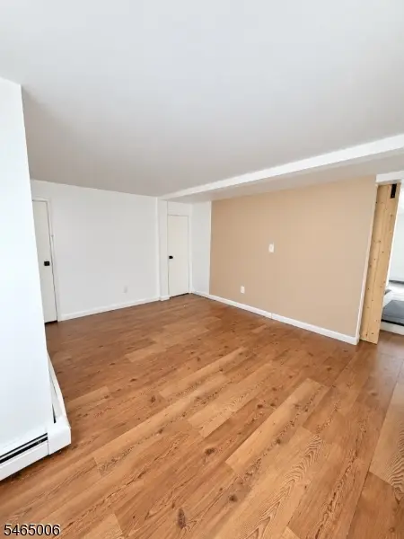 170 Main St, East Brunswick Twp., NJ 08816
