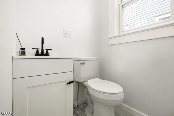 354 Clinton Pl, Newark City, NJ 07112