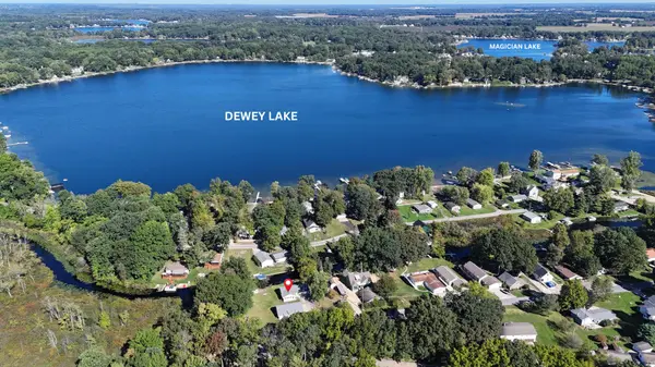 31940 Sunrise AVE, Silver Creek, MI 49047