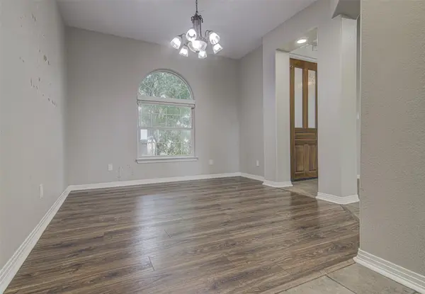 5006 Thunderbird ST, Lago Vista, TX 78645