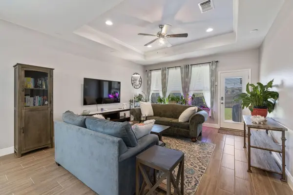 101 Eli Whitney WAY, Hutto, TX 78634