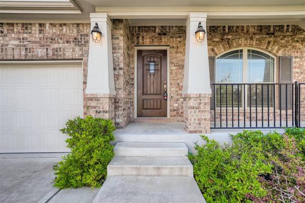 1917 Chimney DR, Leander, TX 78641