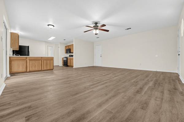 101 Princess Jennifer DR, Kyle, TX 78640