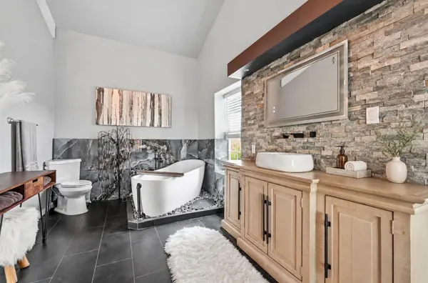 28543 Paradise Manor DR, Marble Falls, TX 78654