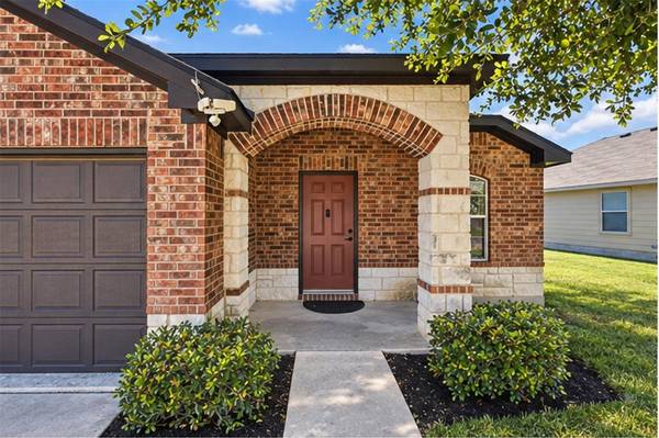 18005 Prairie Verbena LN, Elgin, TX 78621