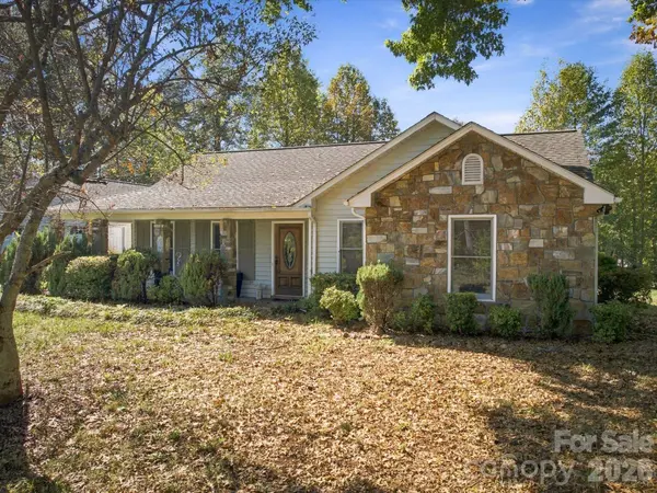 4284 Oakland DR #1, Morganton, NC 28655