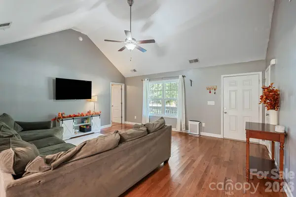1363 Woodridge DR, Clover, SC 29710