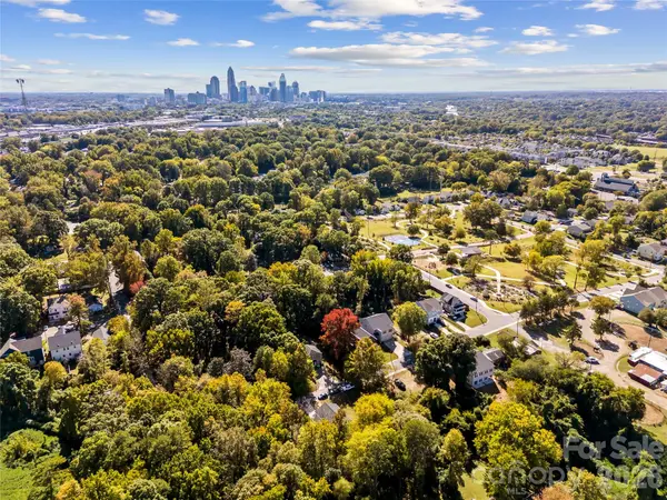 805 Holland AVE, Charlotte, NC 28206