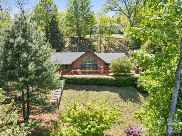 970 Campbell Mountain DR, Waynesville, NC 28785