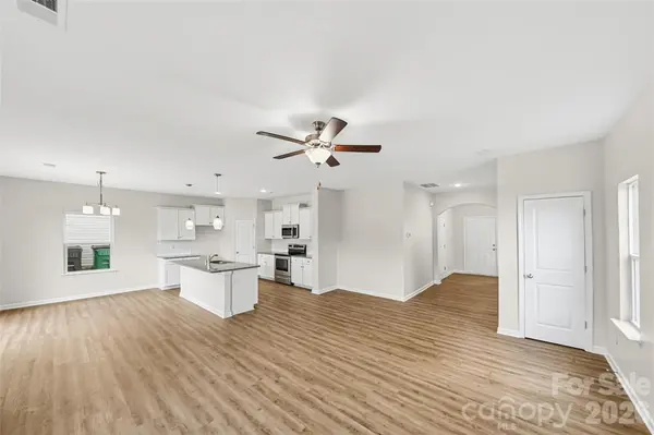 3209 Ainsley Woods DR #52, Charlotte, NC 28214