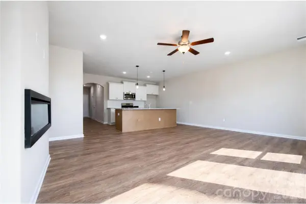1341 Santee ST, Charlotte, NC 28208