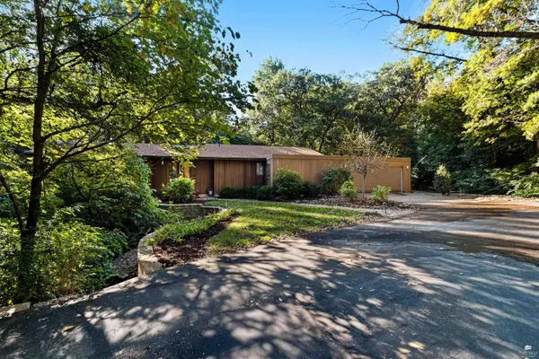 2933 Amherst Avenue, Manhattan, KS 66503