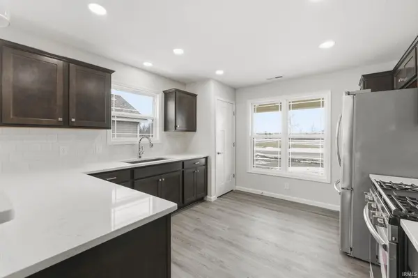 303 Latigo LN, Garrett, IN 46738