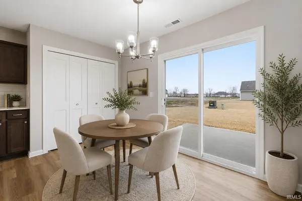 218 Saddle Ridge DR, Garrett, IN 46738