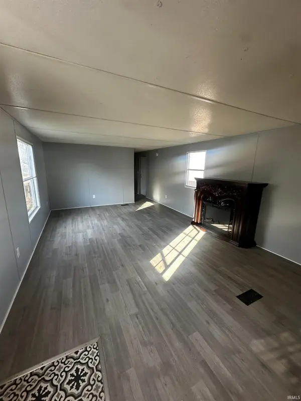 842 W Popcorn RD, Springville, IN 47462