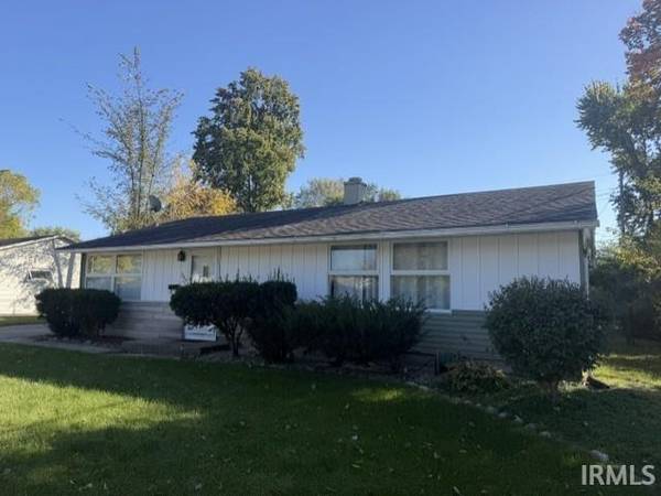 3414 Brookhurst PL, South Bend, IN 46615-3310