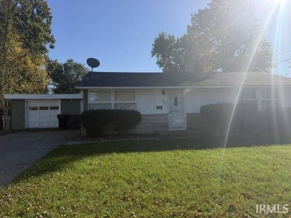 3414 Brookhurst PL, South Bend, IN 46615-3310