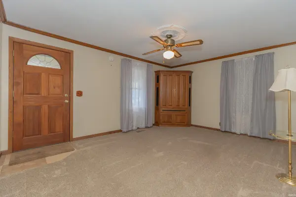 15220 Old State RD, Evansville, IN 47725