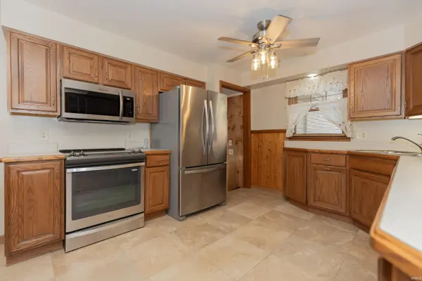 15220 Old State RD, Evansville, IN 47725