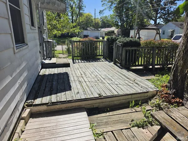 4438 Gaywood DR, Fort Wayne, IN 46806-4710