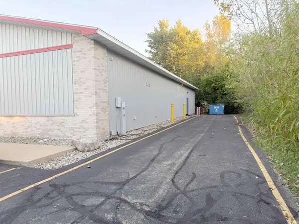 18701 State Road 10 HWY, Culver, IN 46511-9052