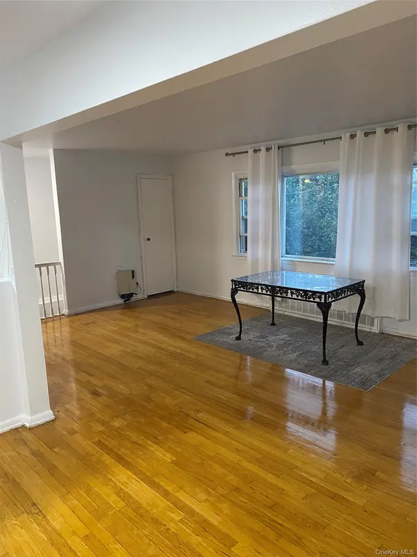 77 34 162nd ST #2, Fresh Meadows, NY 11366