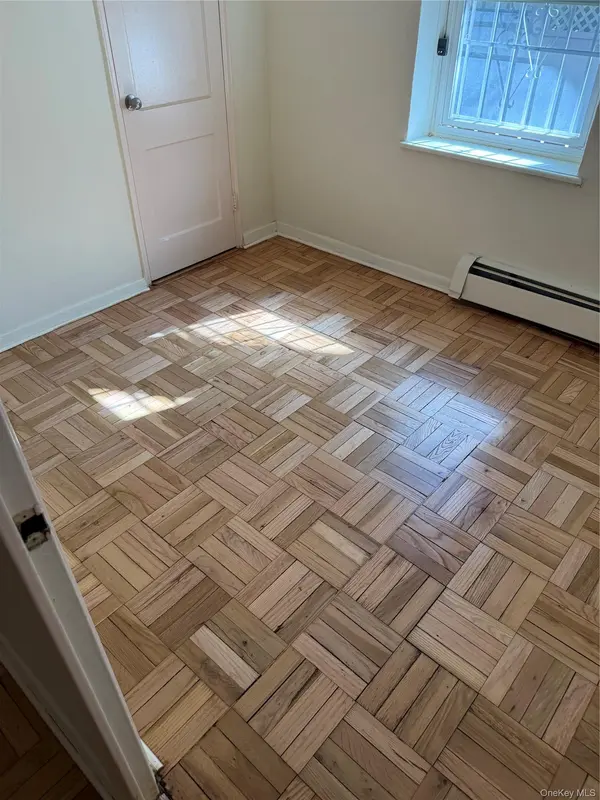 150 Grand Central Pkwy #100GA, Jamaica, NY 11432