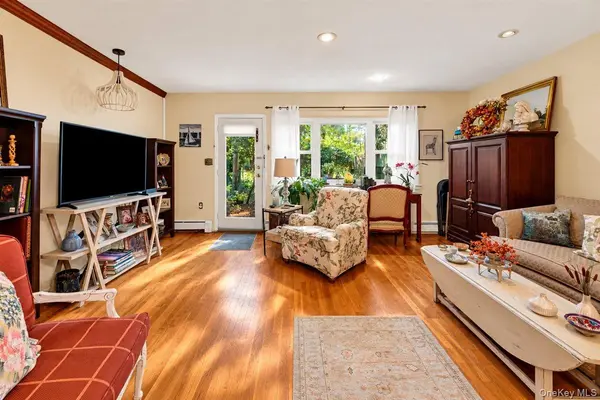 673 Pelham Road #E2, New Rochelle, NY 10805