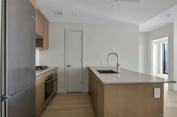 131-02A 40th Rd #3B, Flushing, NY 11354