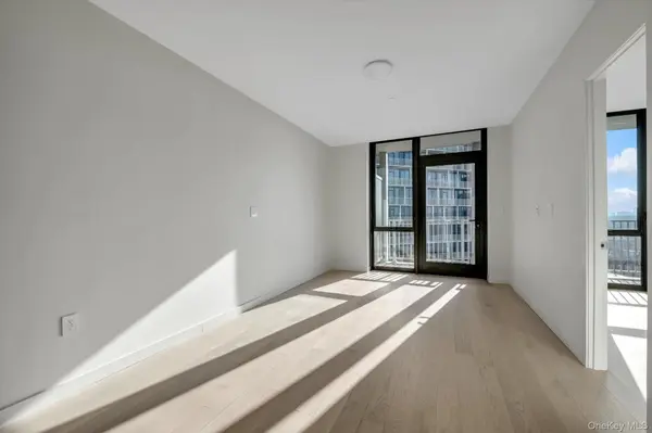 131-02A 40th Rd #3B, Flushing, NY 11354