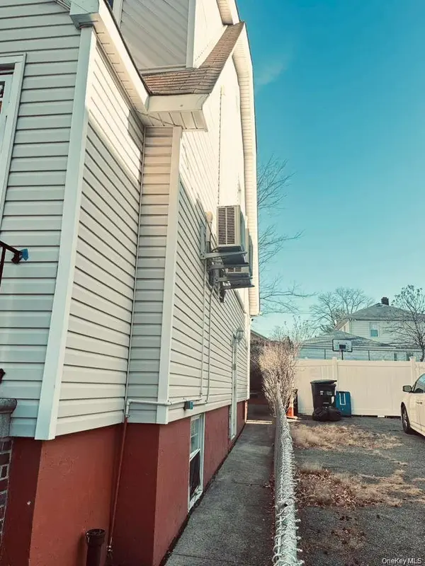 2716 Morgan AVE, Bronx, NY 10469